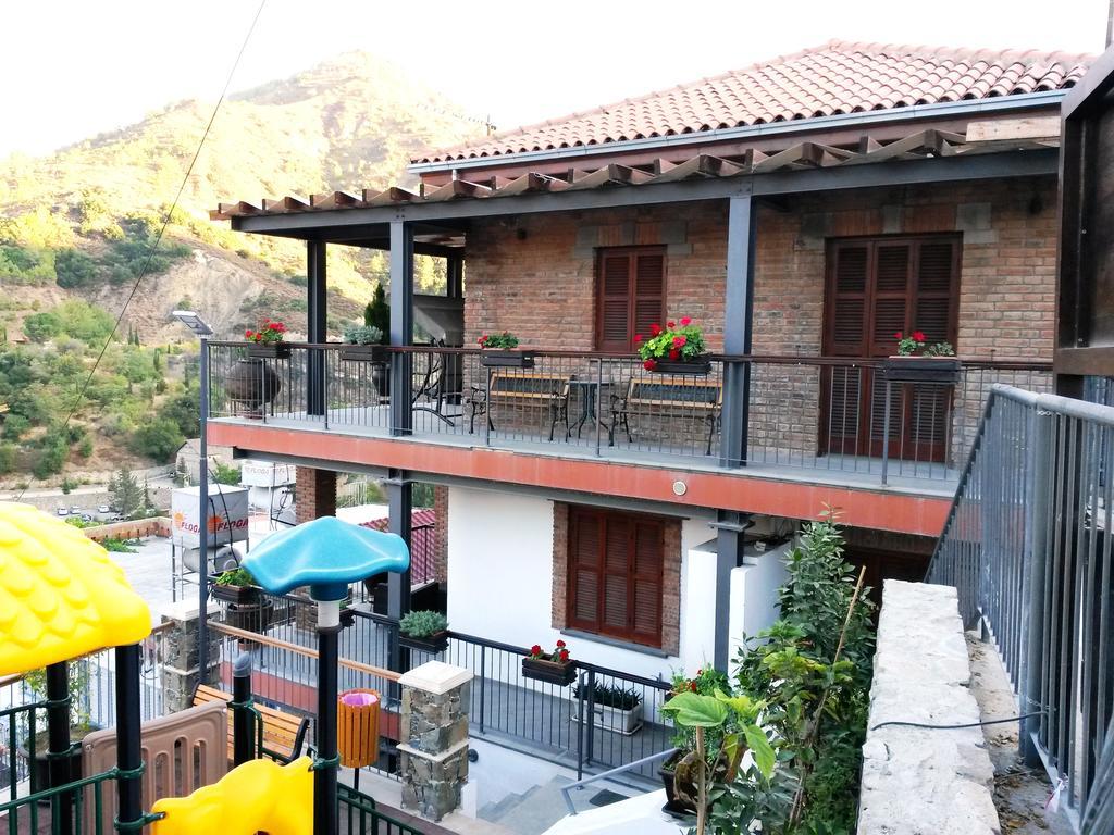 Archontiko I Misirlou Guest House Kalopanagiotis Luaran gambar