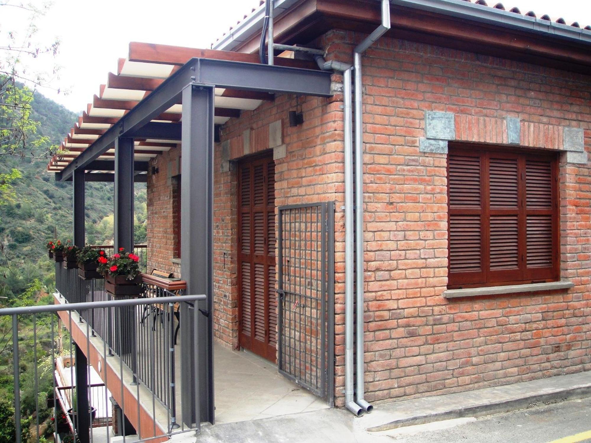 Archontiko I Misirlou Guest House Kalopanagiotis Bilik gambar