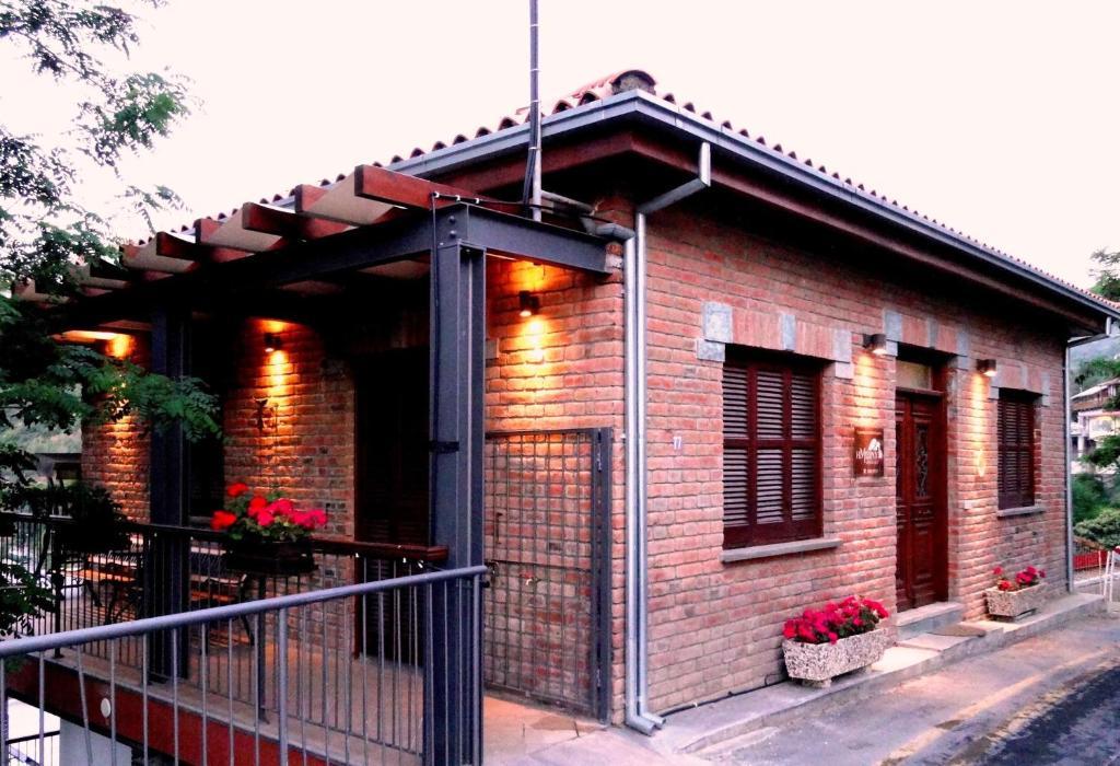 Archontiko I Misirlou Guest House Kalopanagiotis Luaran gambar